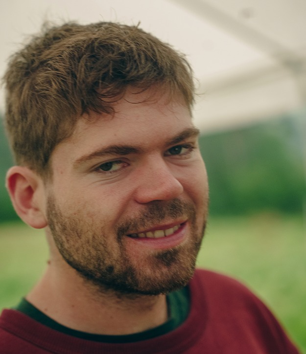 Nico, begeisterter Radfahrer, Parkourtrainer und Abenteurer