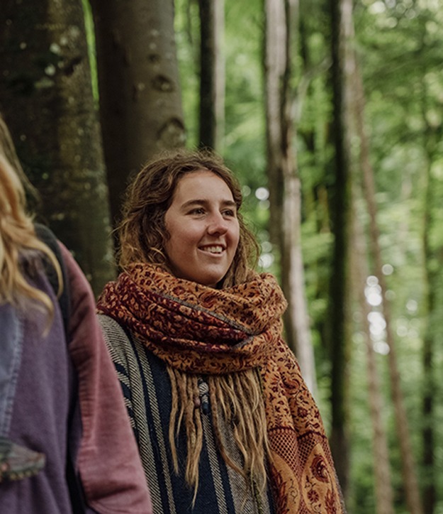 Philine, Wildnispädagogin und Naturhandwerkerin